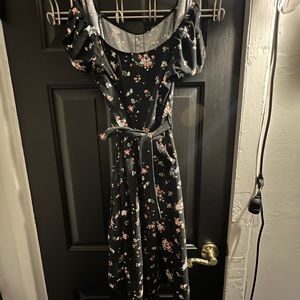 Black Floral Dress W/Belt